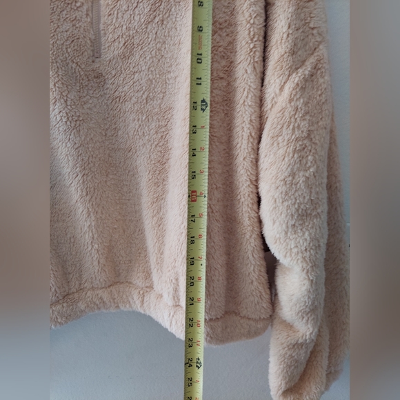 SO Junior's Plus Size 2X 1/4 Zip Cropped Sherpa Pullover Beige Dropped S… - Picture 4 of 8